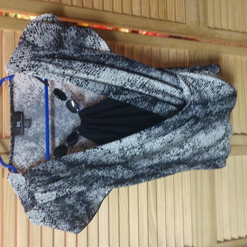 iz Brand Women's Snakeskin Blouse with Black & Tank With Black Beading-Size Med.